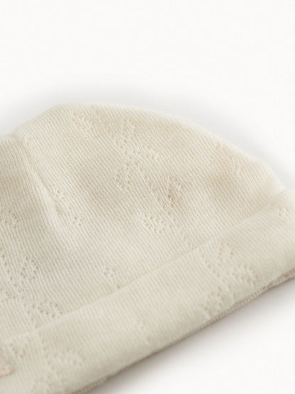 Czapeczka niemowlęca z merino Aiko Pointelle MarMar Copenhagen BEBE Concept 