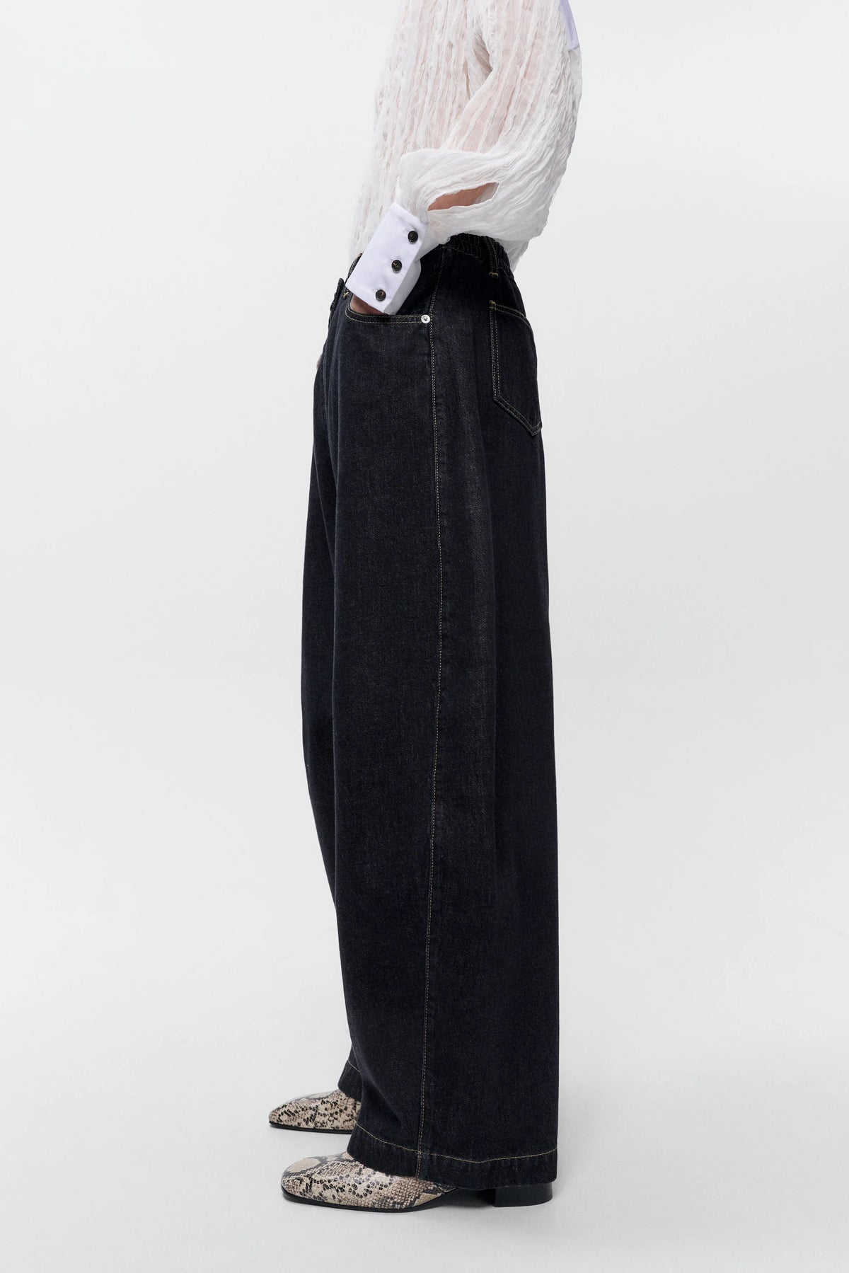 Curved Baggy Jeans Black BLACK