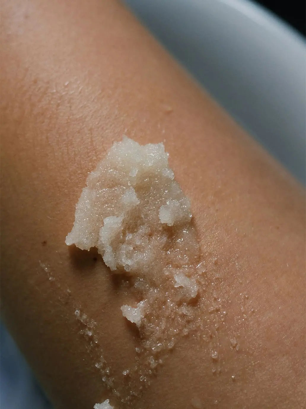 Rewitalizujący peeling cukrowy dla Mam Body Scrub Lucy BEBE Concept 