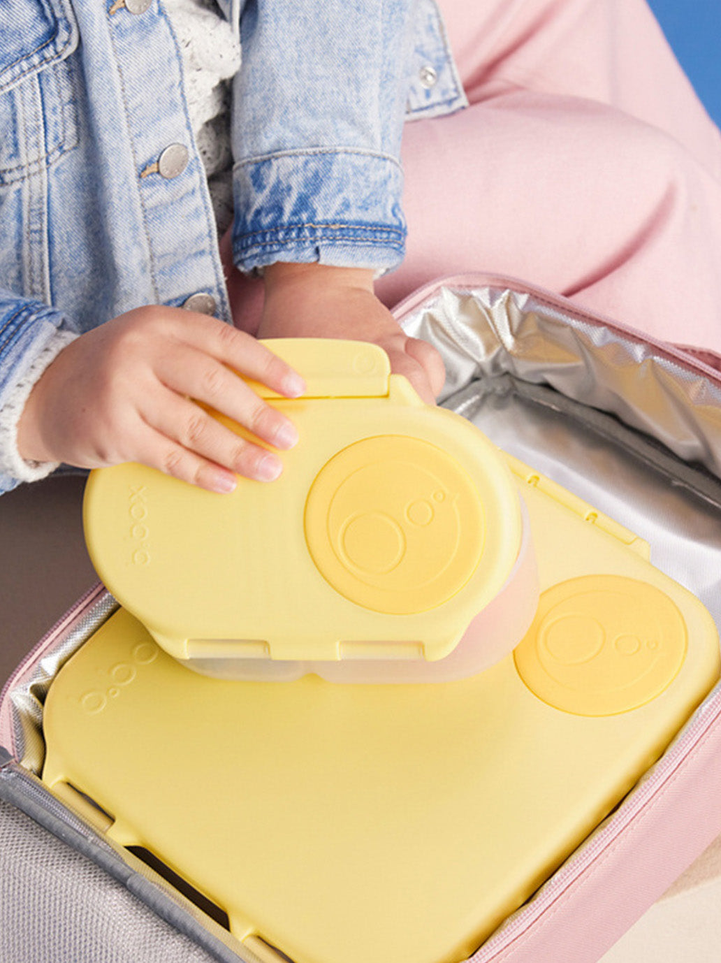 Duży szczelny lunchbox z przegródkami B.Box BEBE Concept 