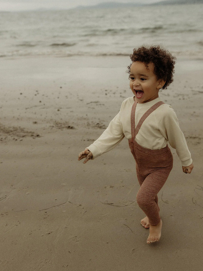 legginsy na szelkach w stylu vintage Silly Silas BEBE Concept 