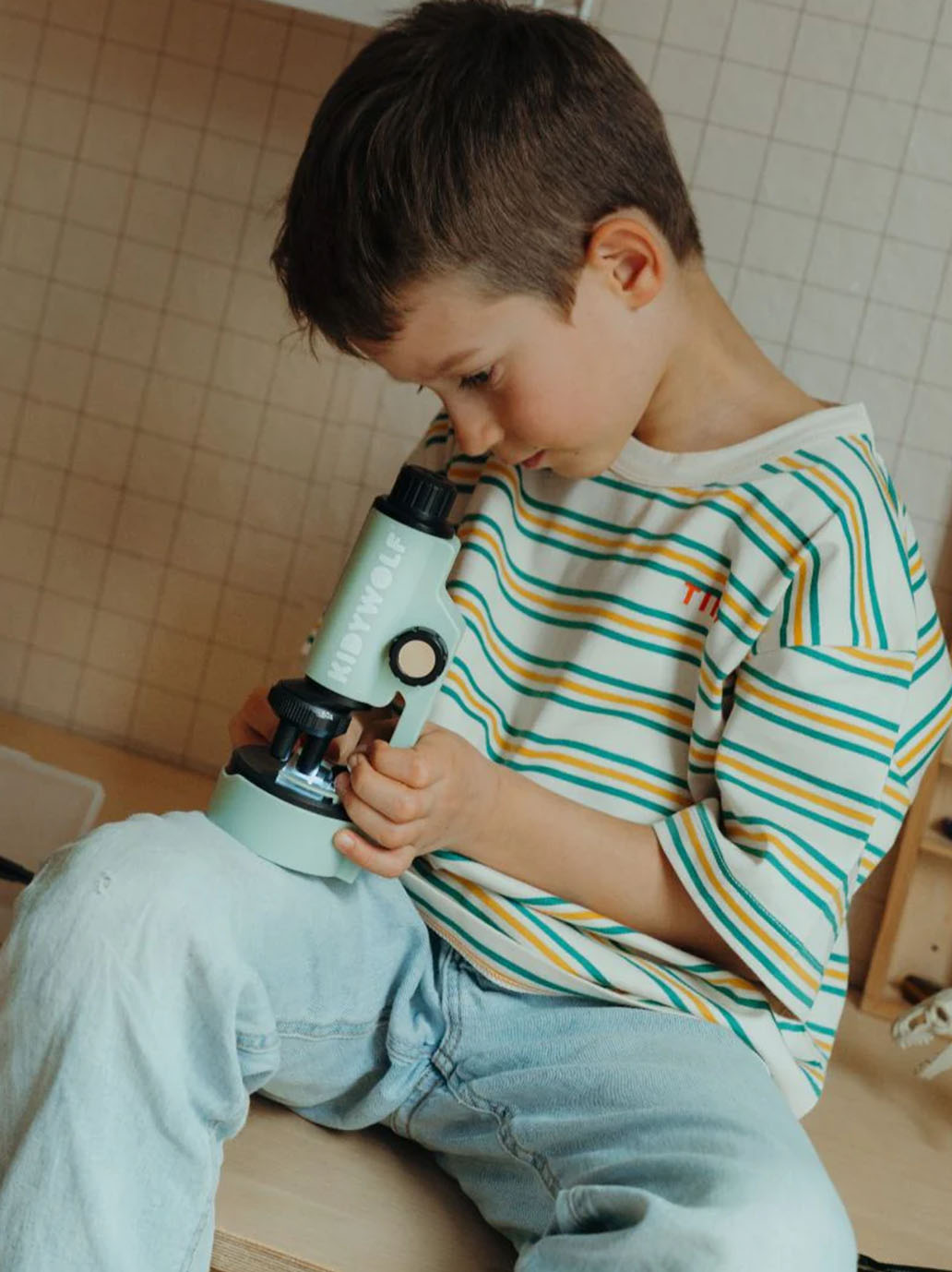Przenośny mikroskop Kidywolf BEBE Concept 