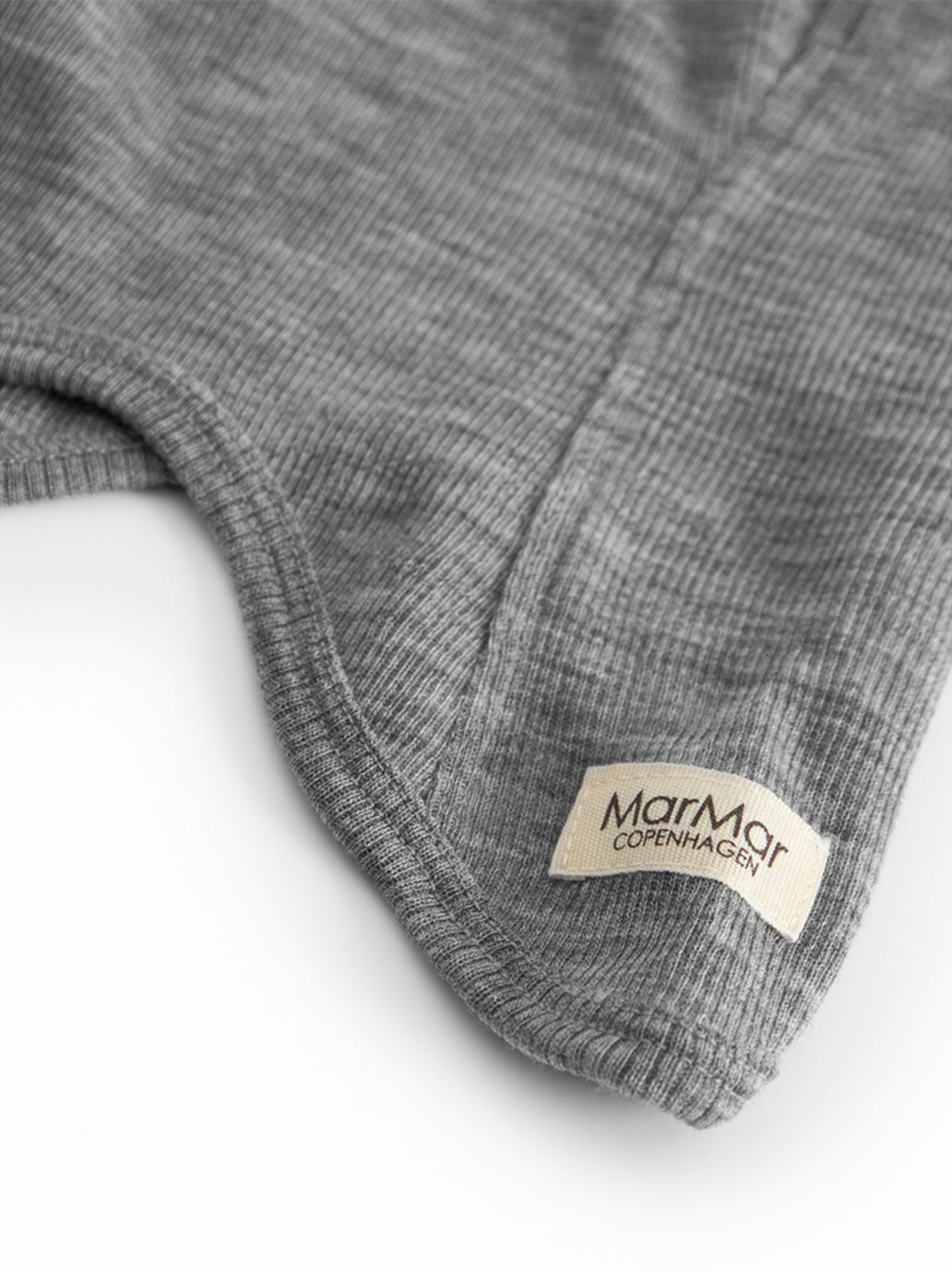 Kominiarka niemowlęca merino Balaclava Rib MarMar Copenhagen BEBE Concept 
