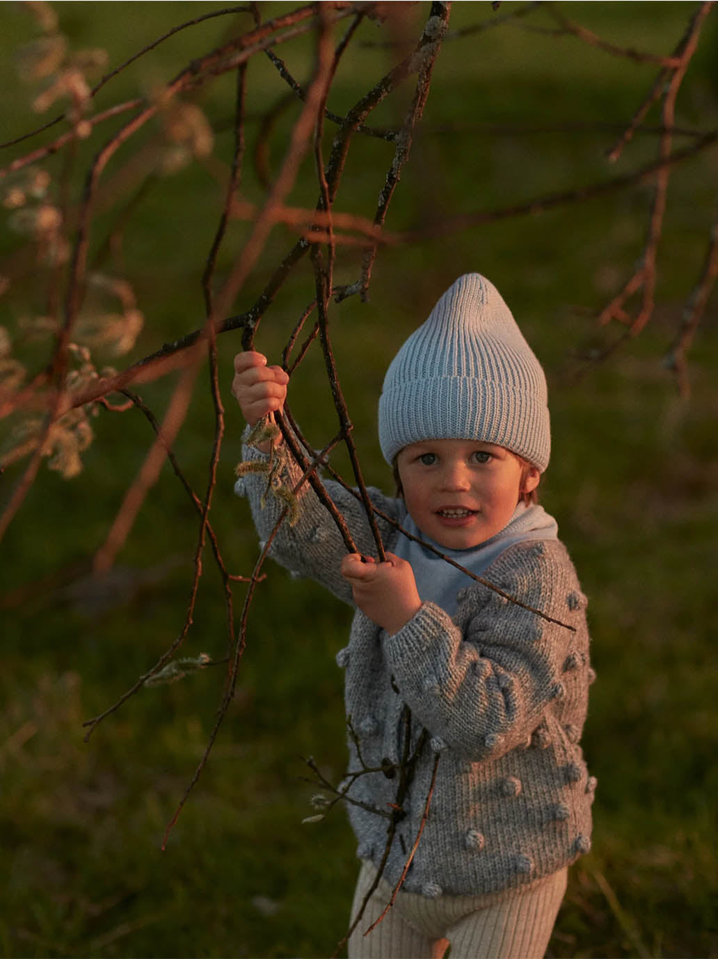 Miękki kardigan dziecięcy Popcorn Mille Family BEBE Concept 