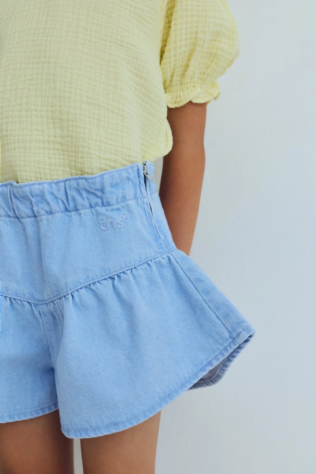 Bellis Short Light Denim The New Society BEBE Concept 