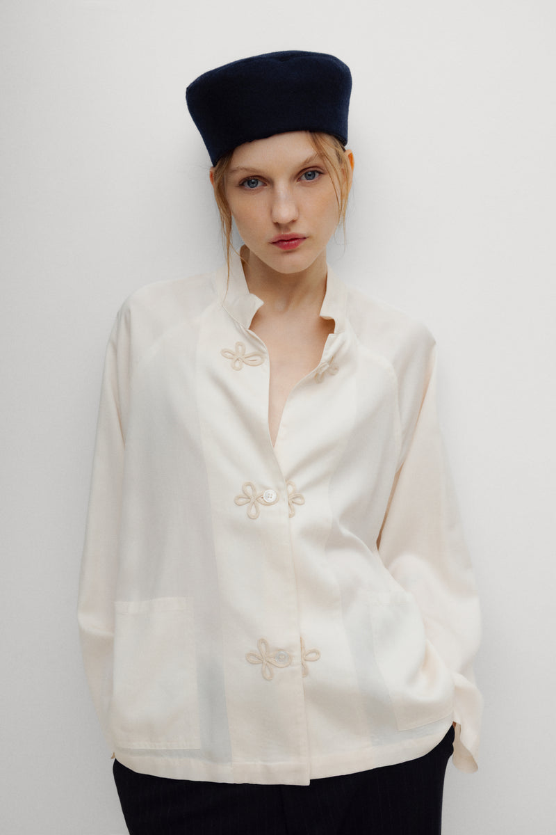 Chemise River Woman